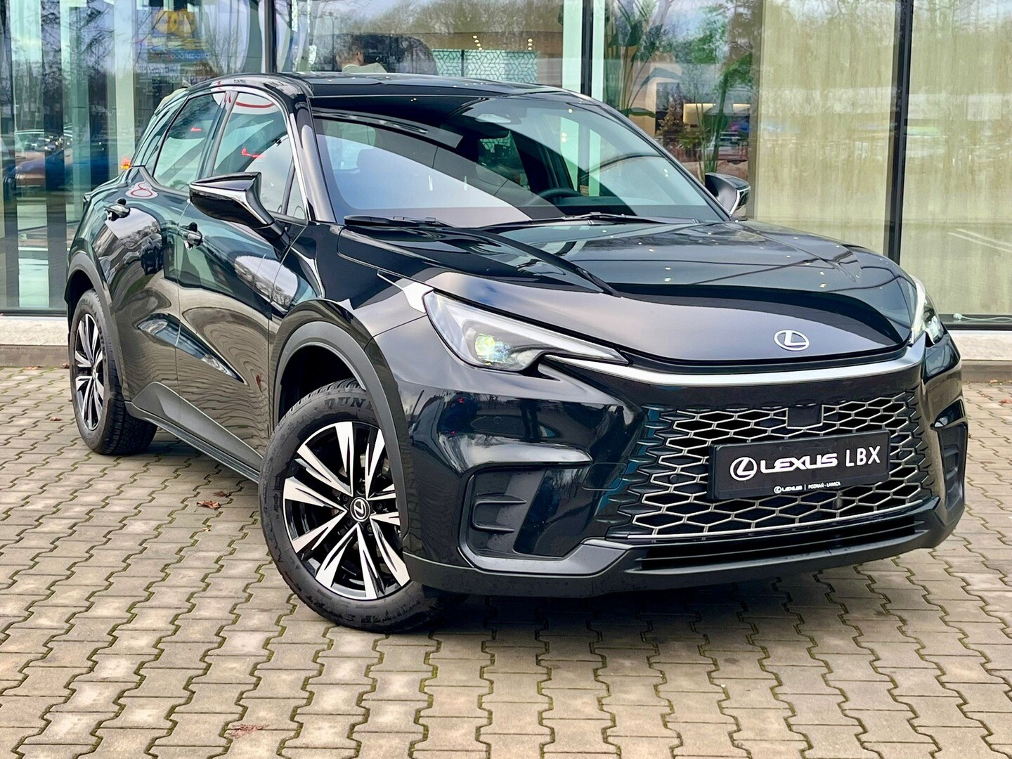 Lexus LBX