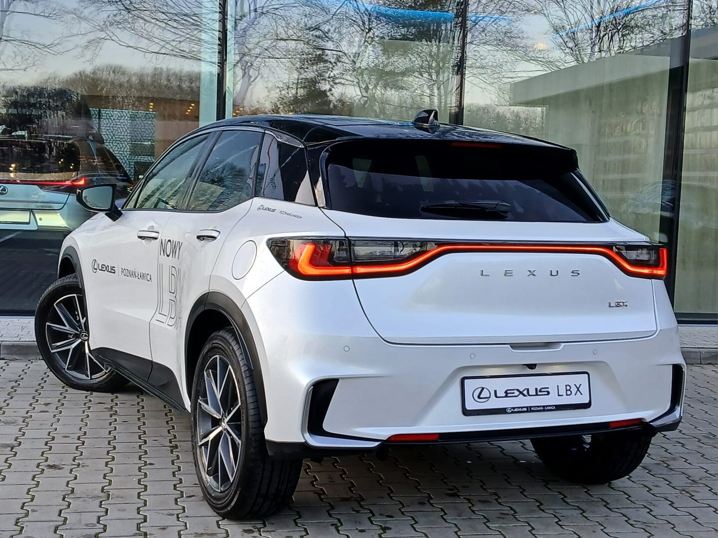Lexus LBX