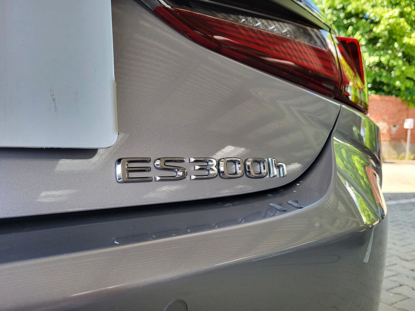 Lexus ES