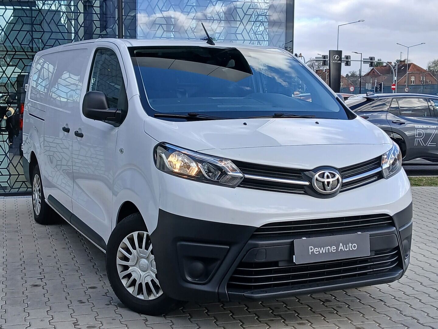 Toyota PROACE