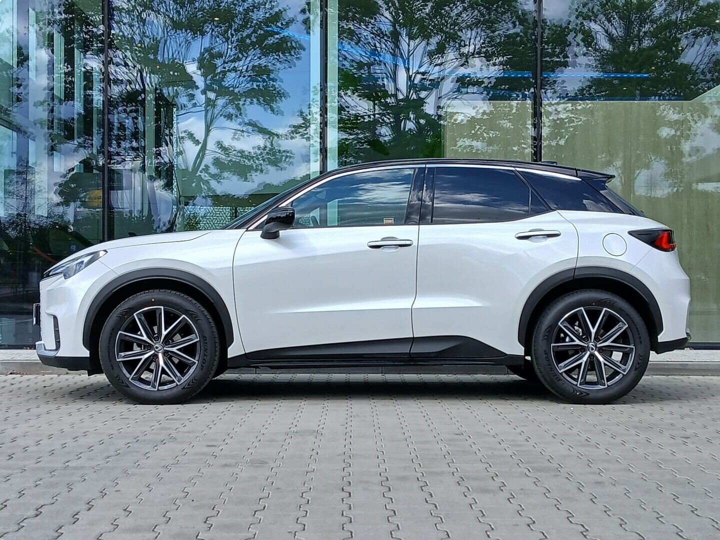 Lexus LBX