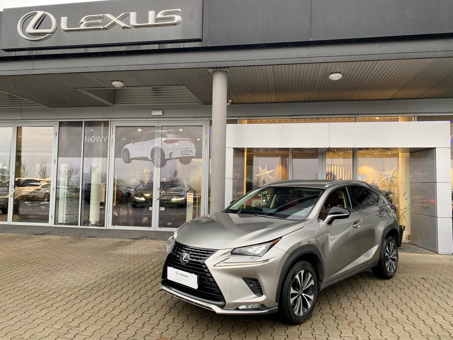 Lexus NX