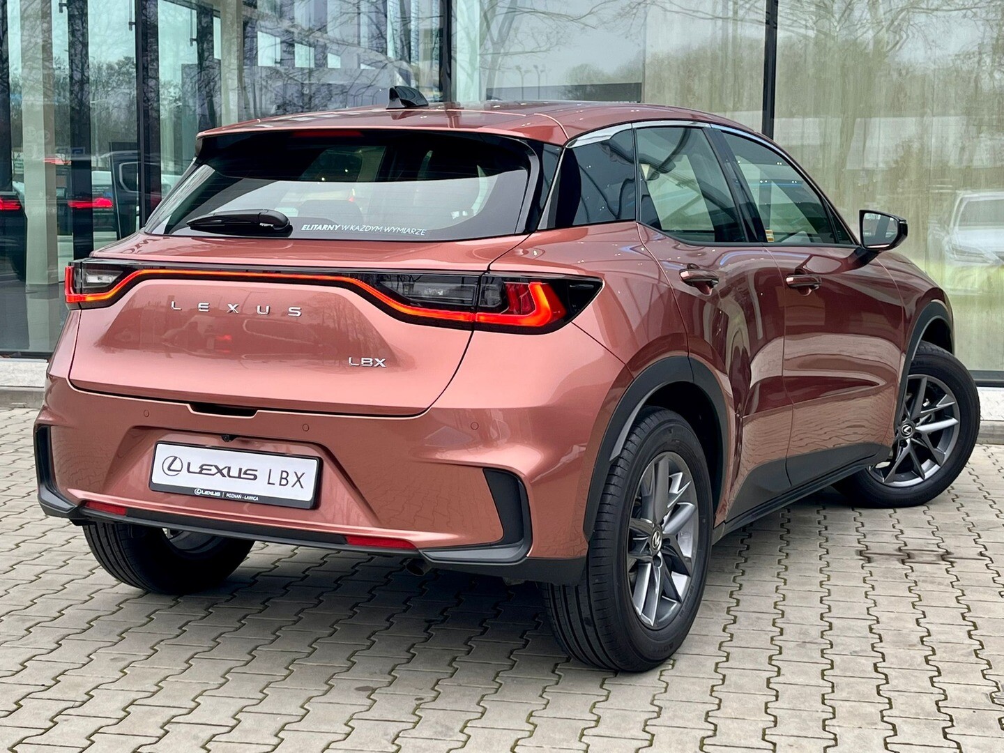 Lexus LBX