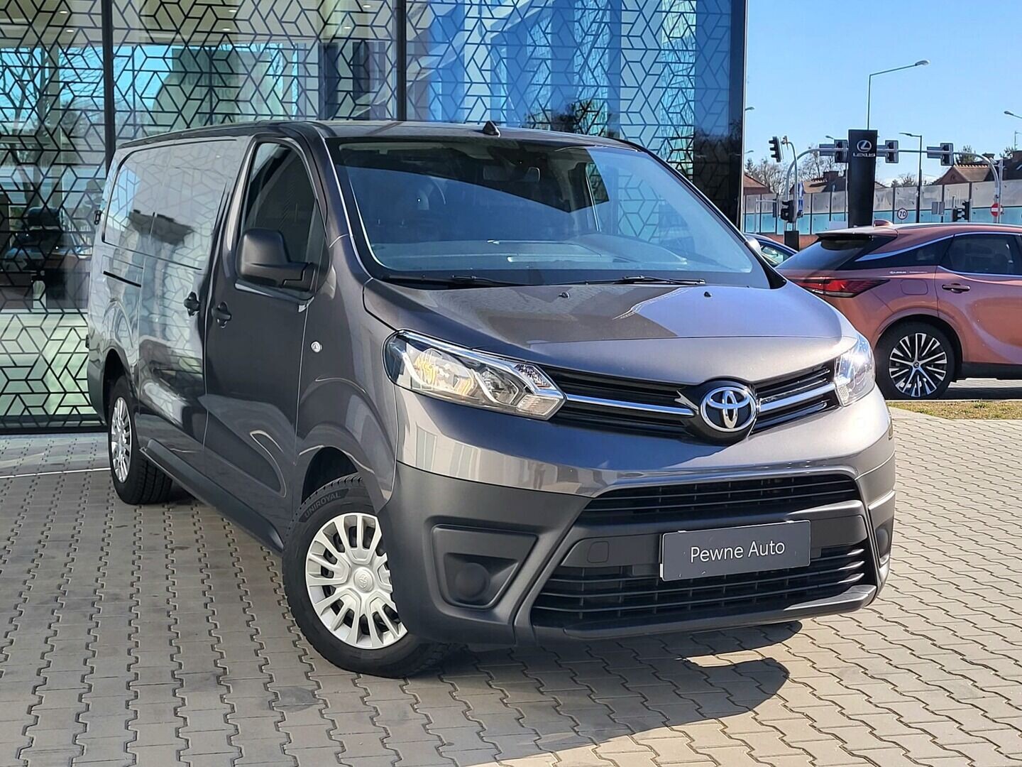 Toyota PROACE