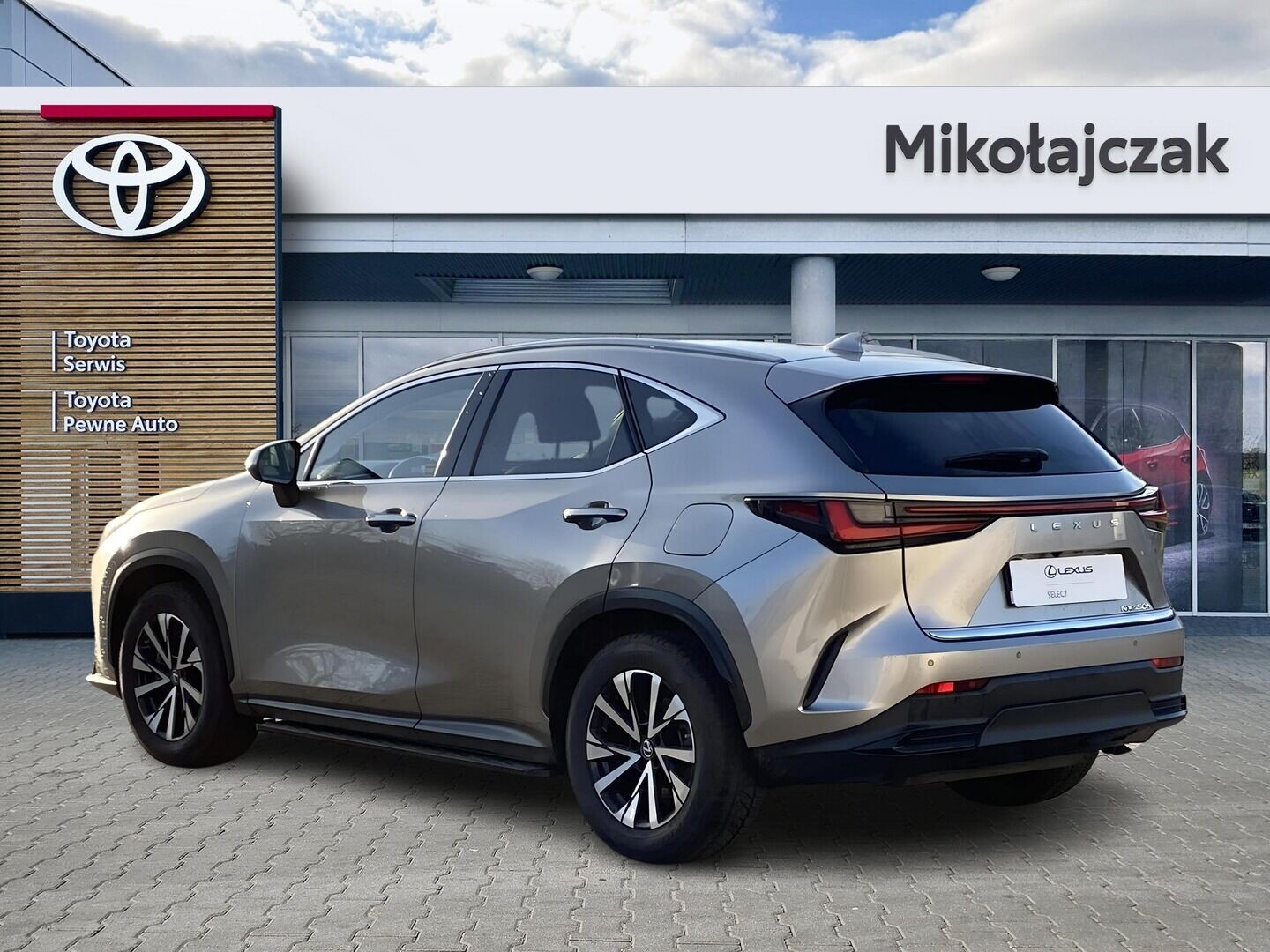 Lexus NX
