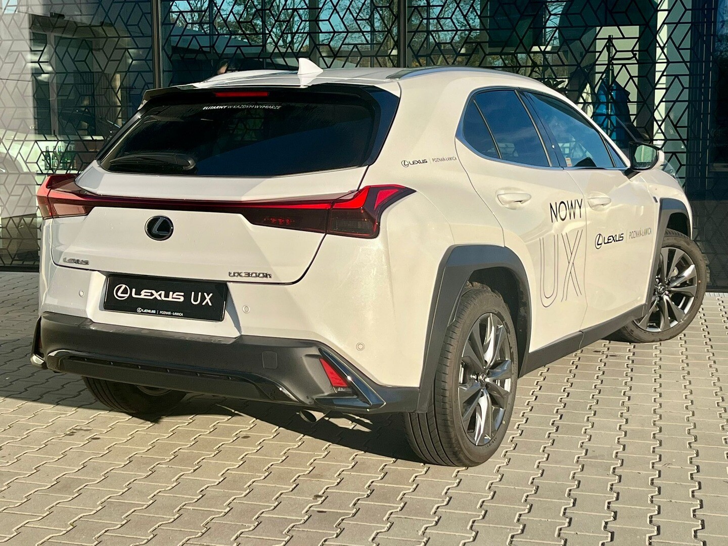 Lexus UX