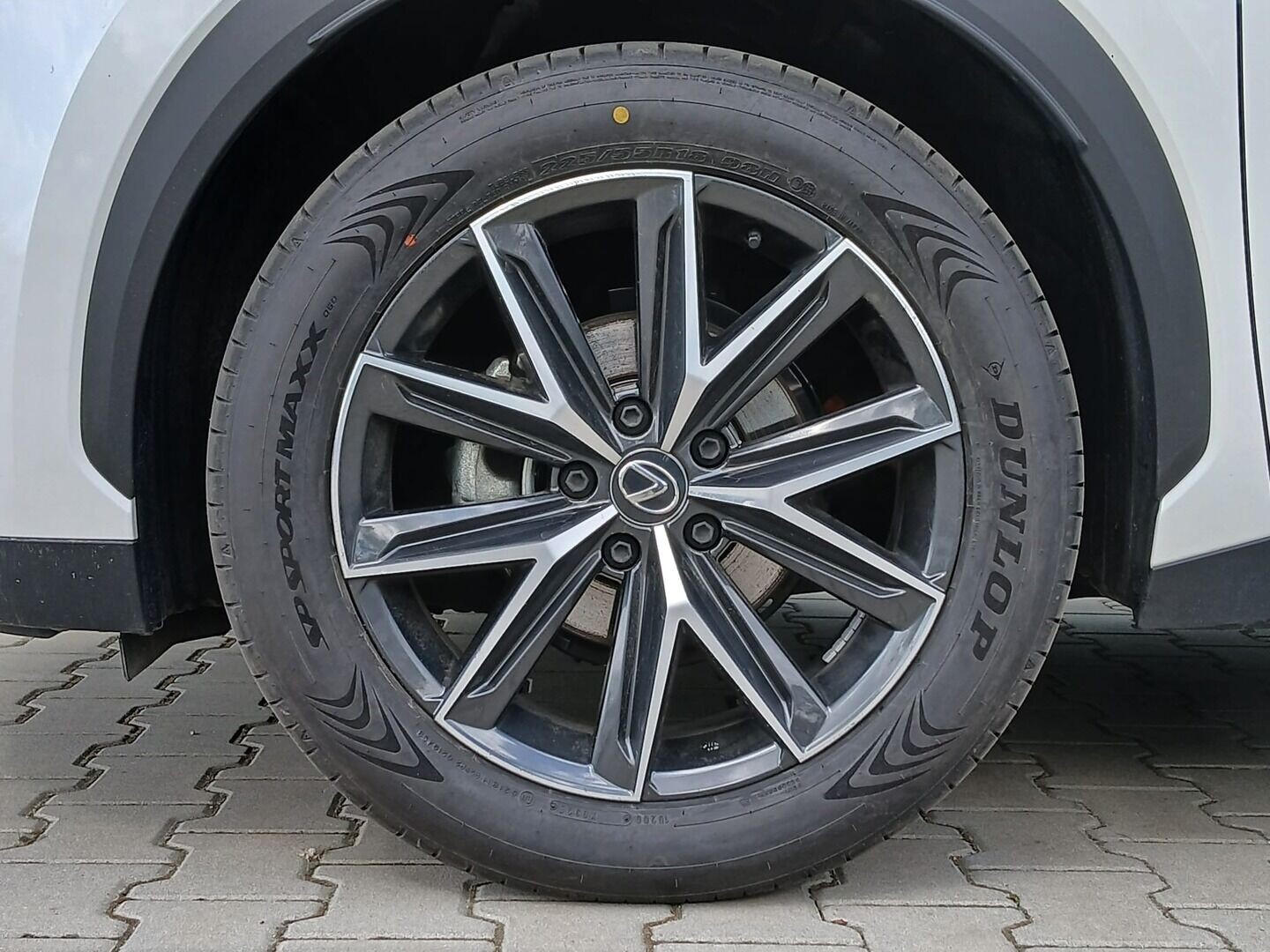 Lexus LBX