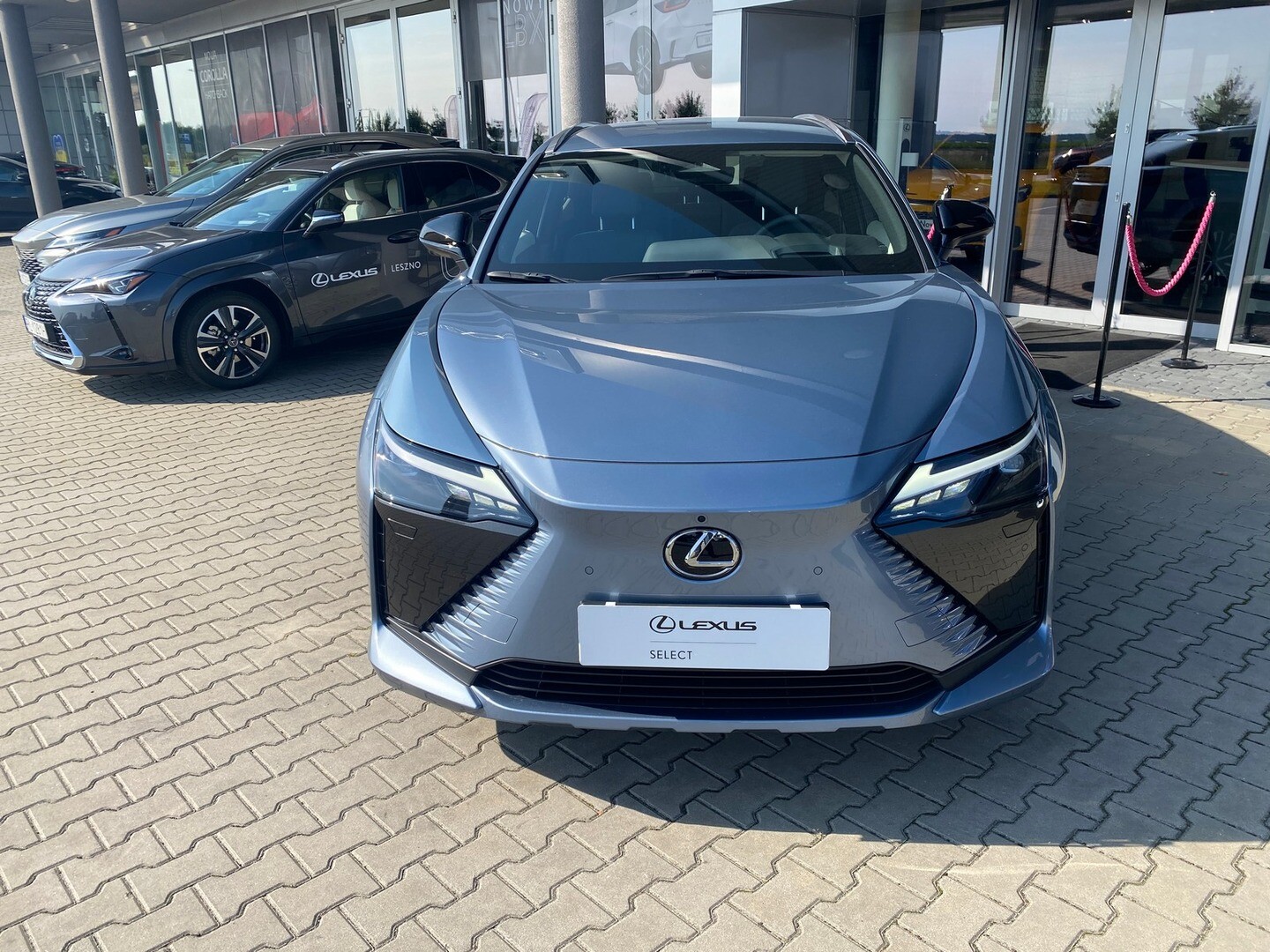 Lexus RZ