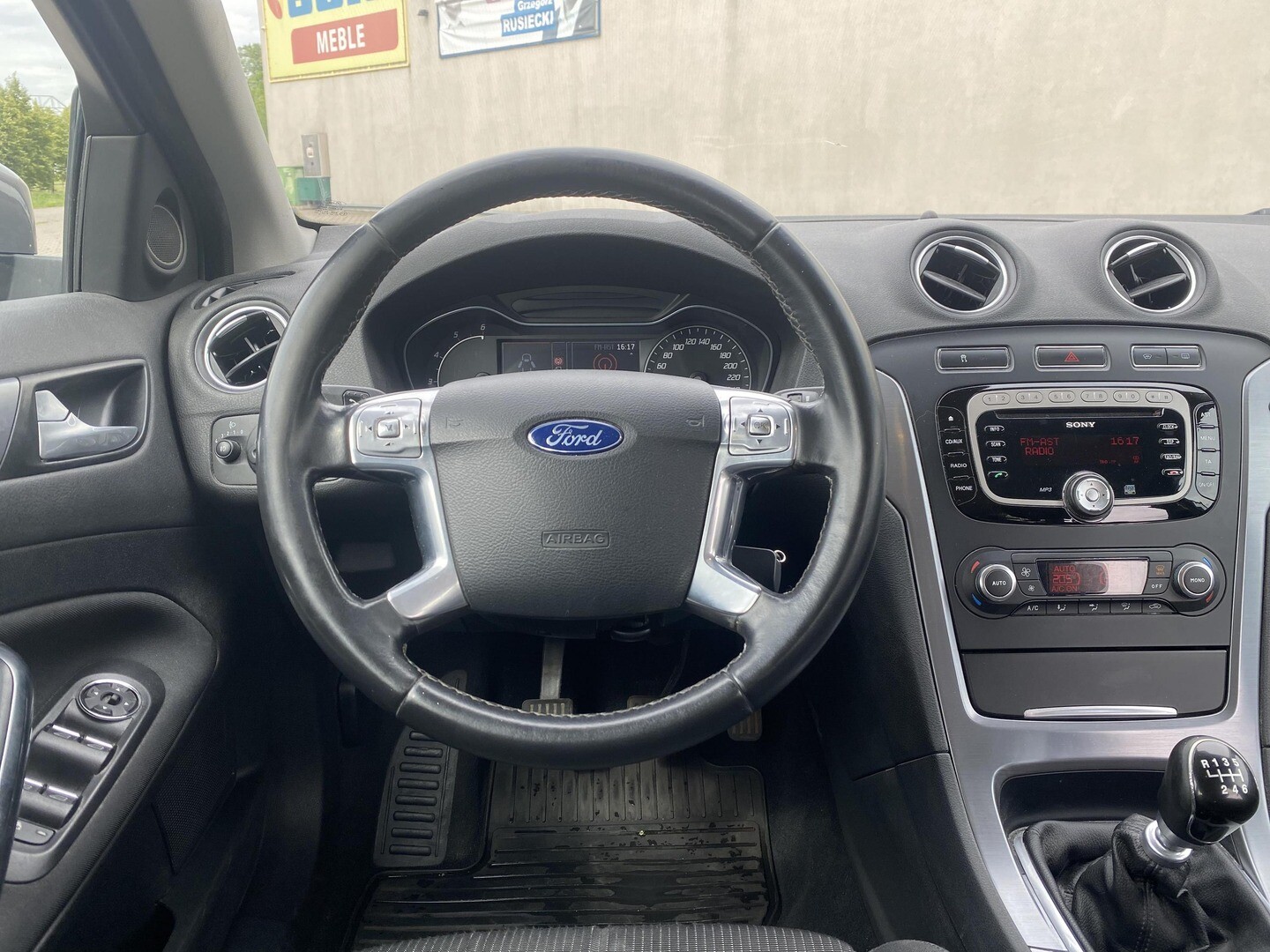 Ford Mondeo