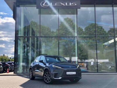 Lexus LBX