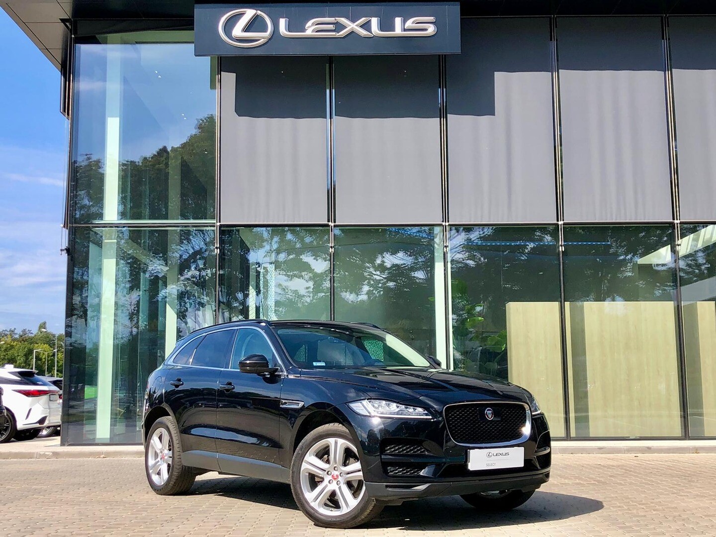 Jaguar F-Pace