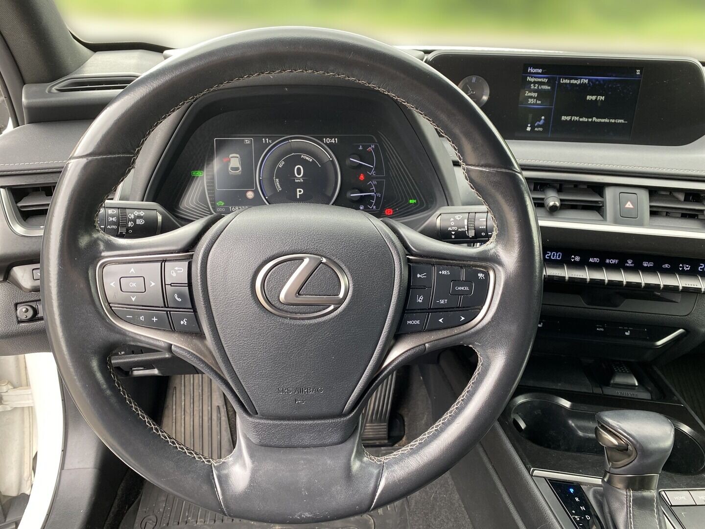 Lexus UX