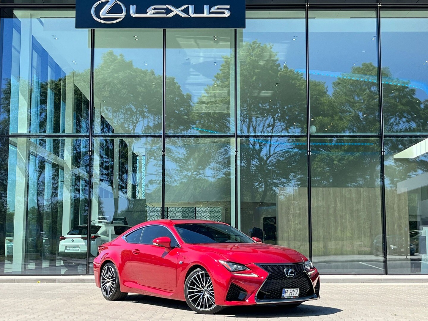 Lexus RC