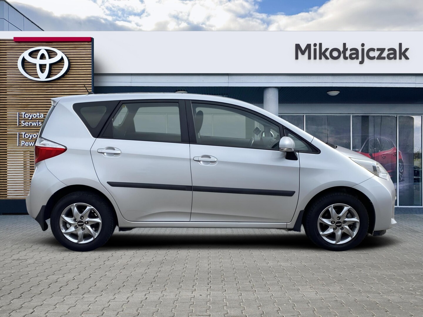 Toyota Verso S
