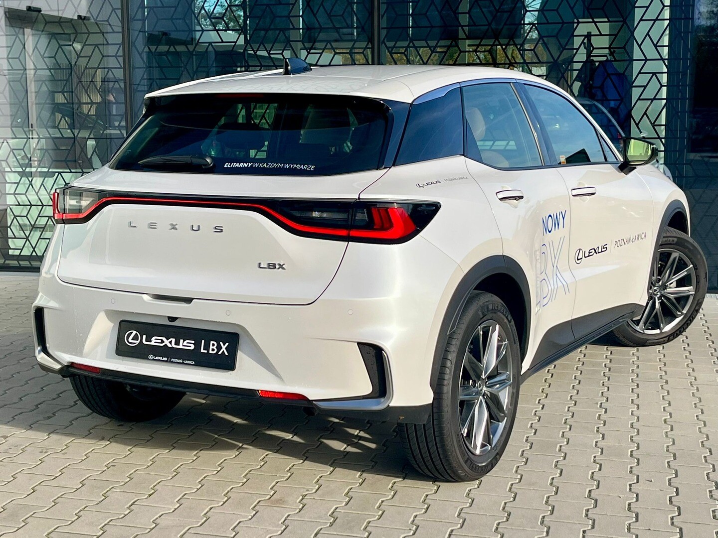 Lexus LBX