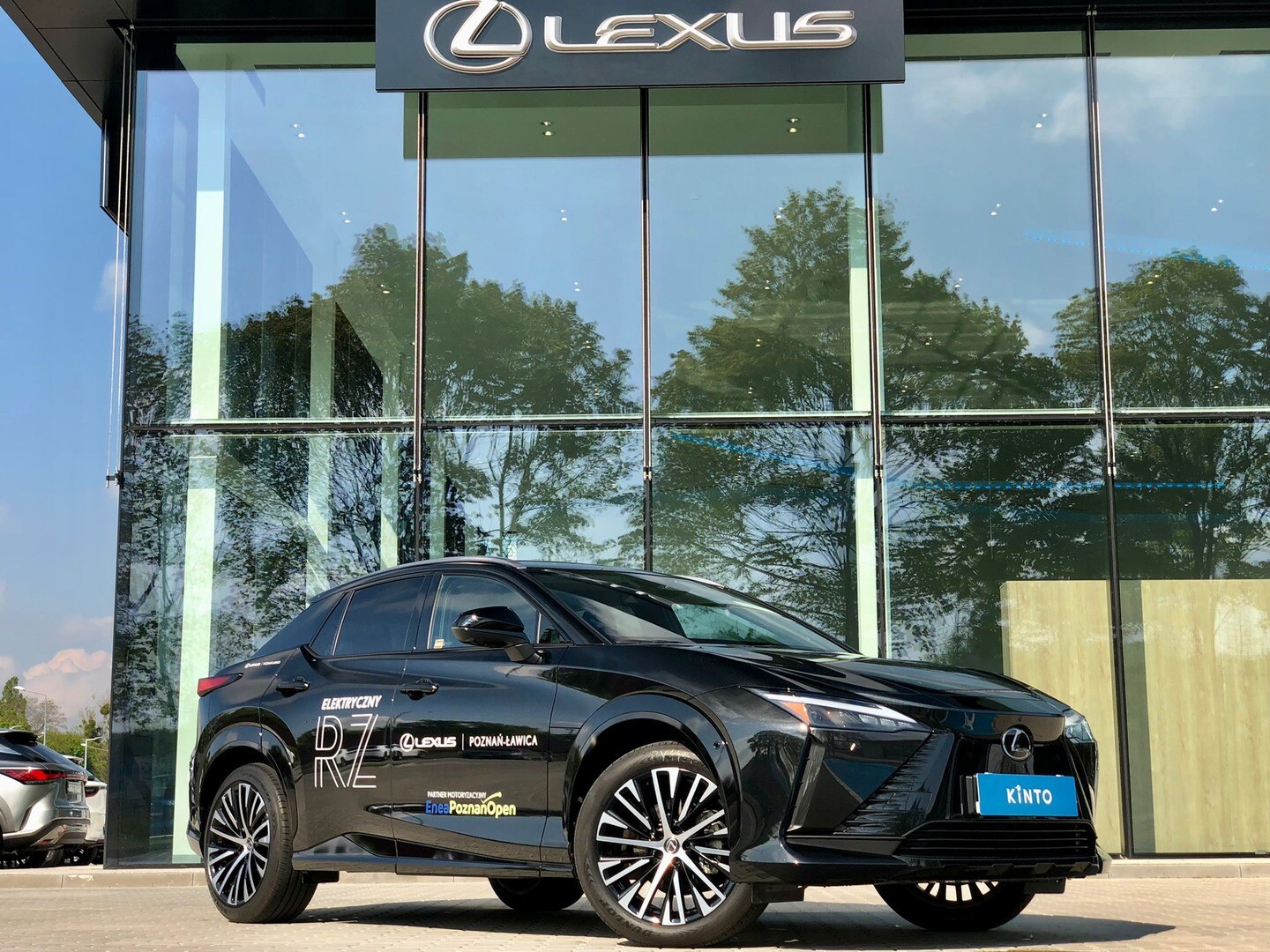 Lexus RZ