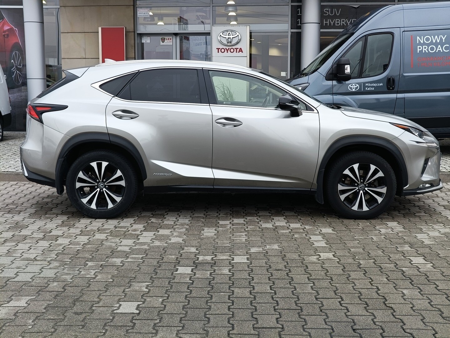 Lexus NX