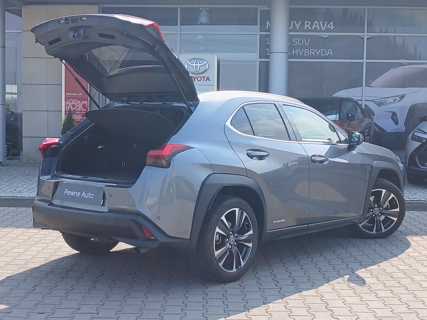 Lexus UX