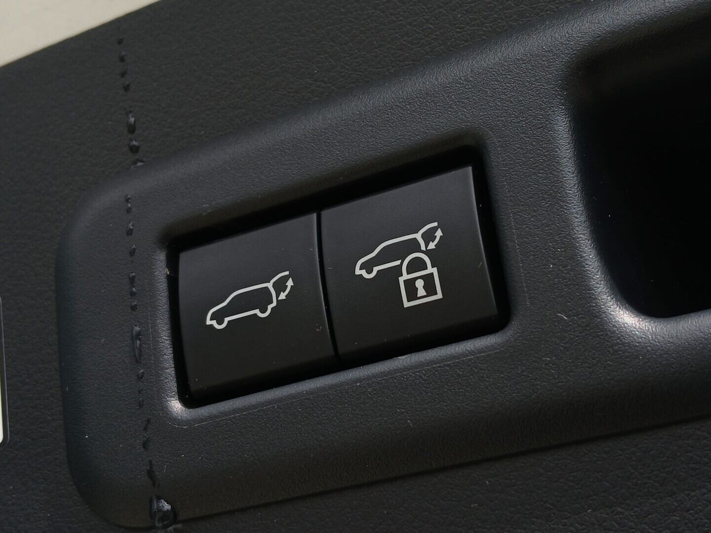 Lexus LBX
