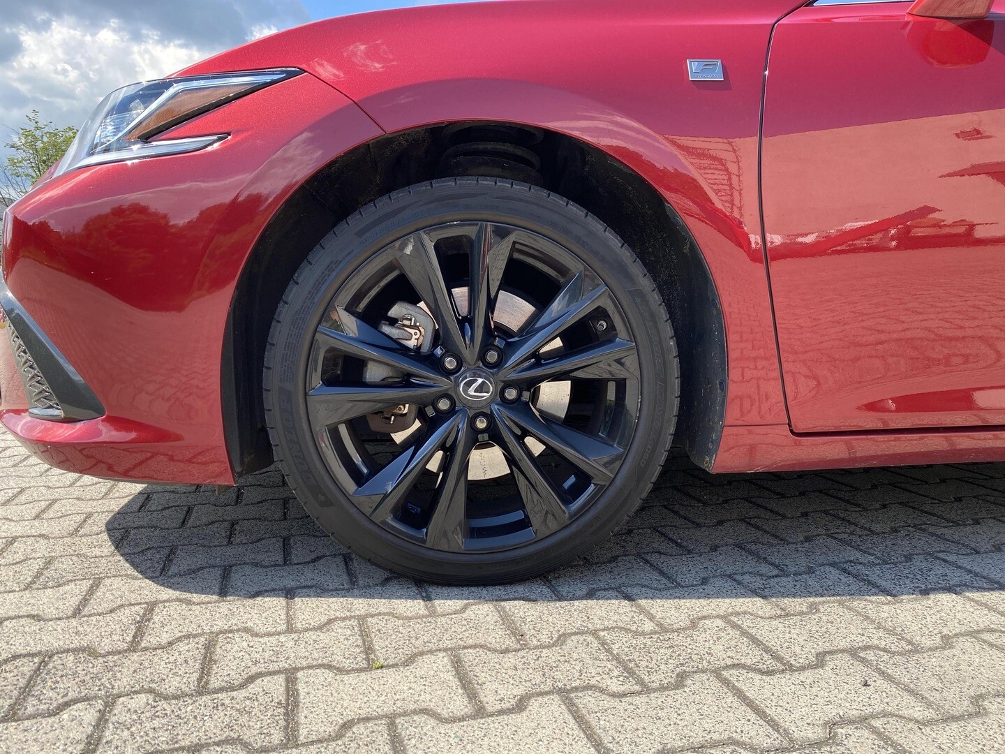 Lexus ES