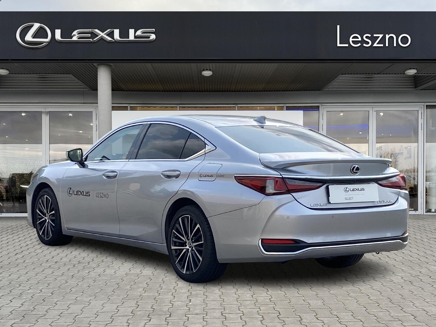 Lexus ES