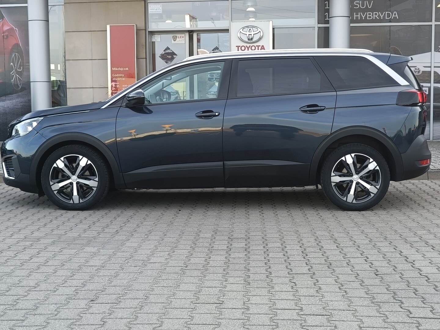 Peugeot 5008