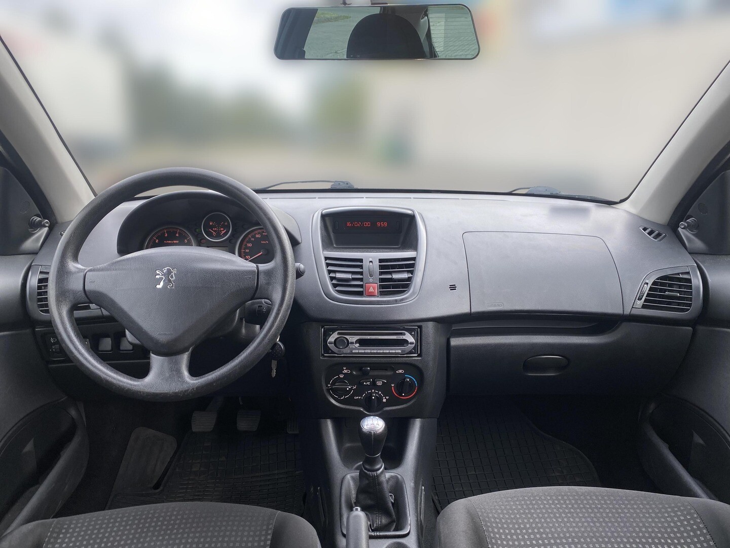 Peugeot 206 plus