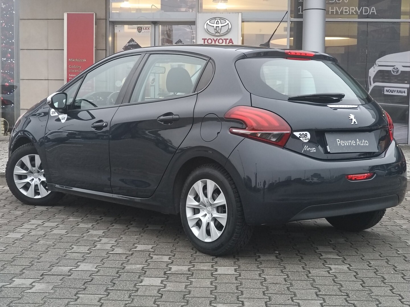 Peugeot 208