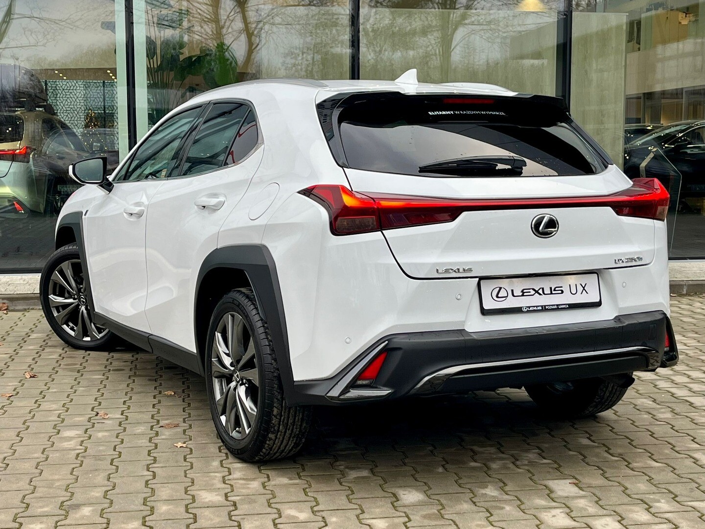 Lexus UX