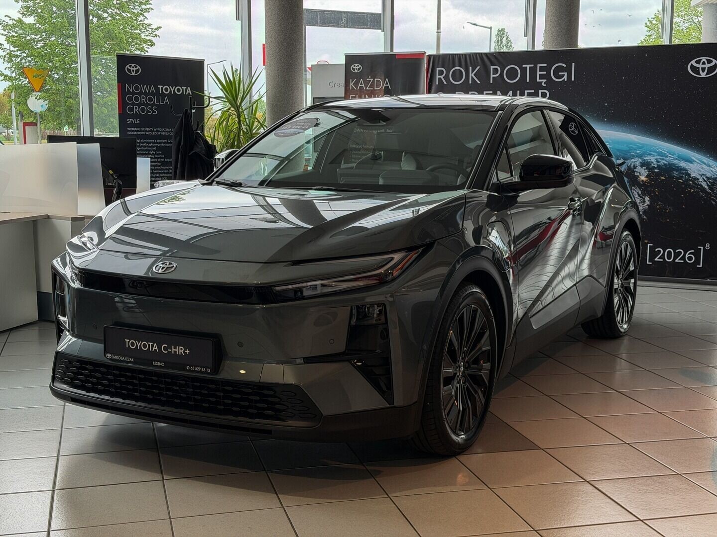 Toyota C-HR+
