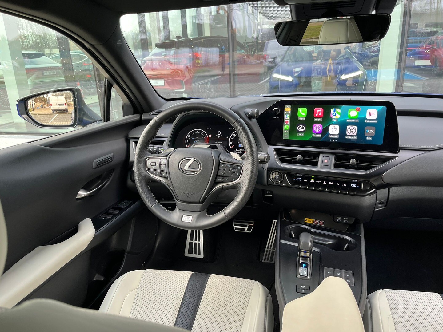 Lexus UX