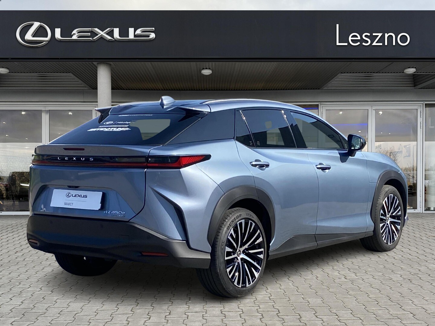 Lexus RZ