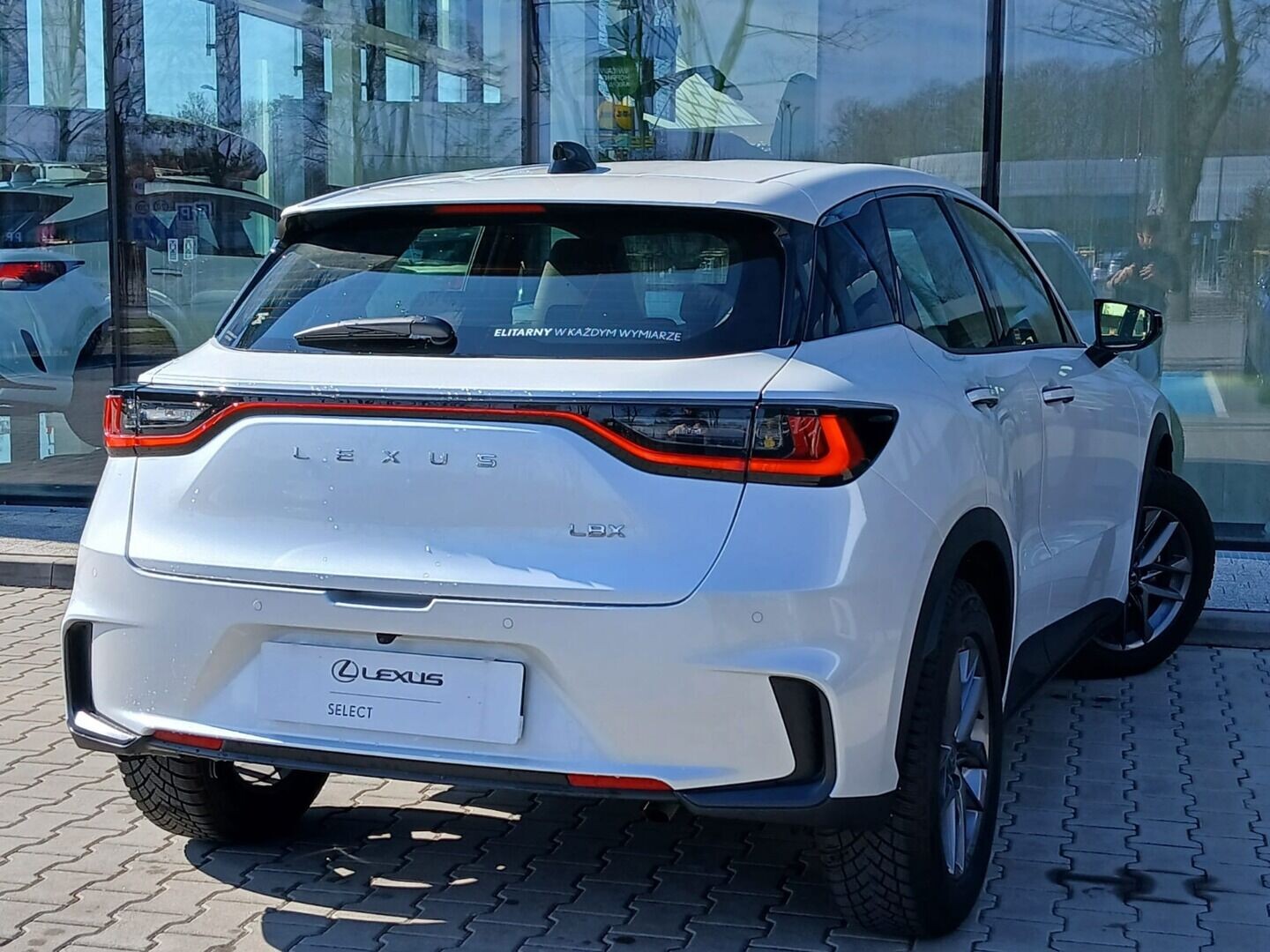 Lexus LBX