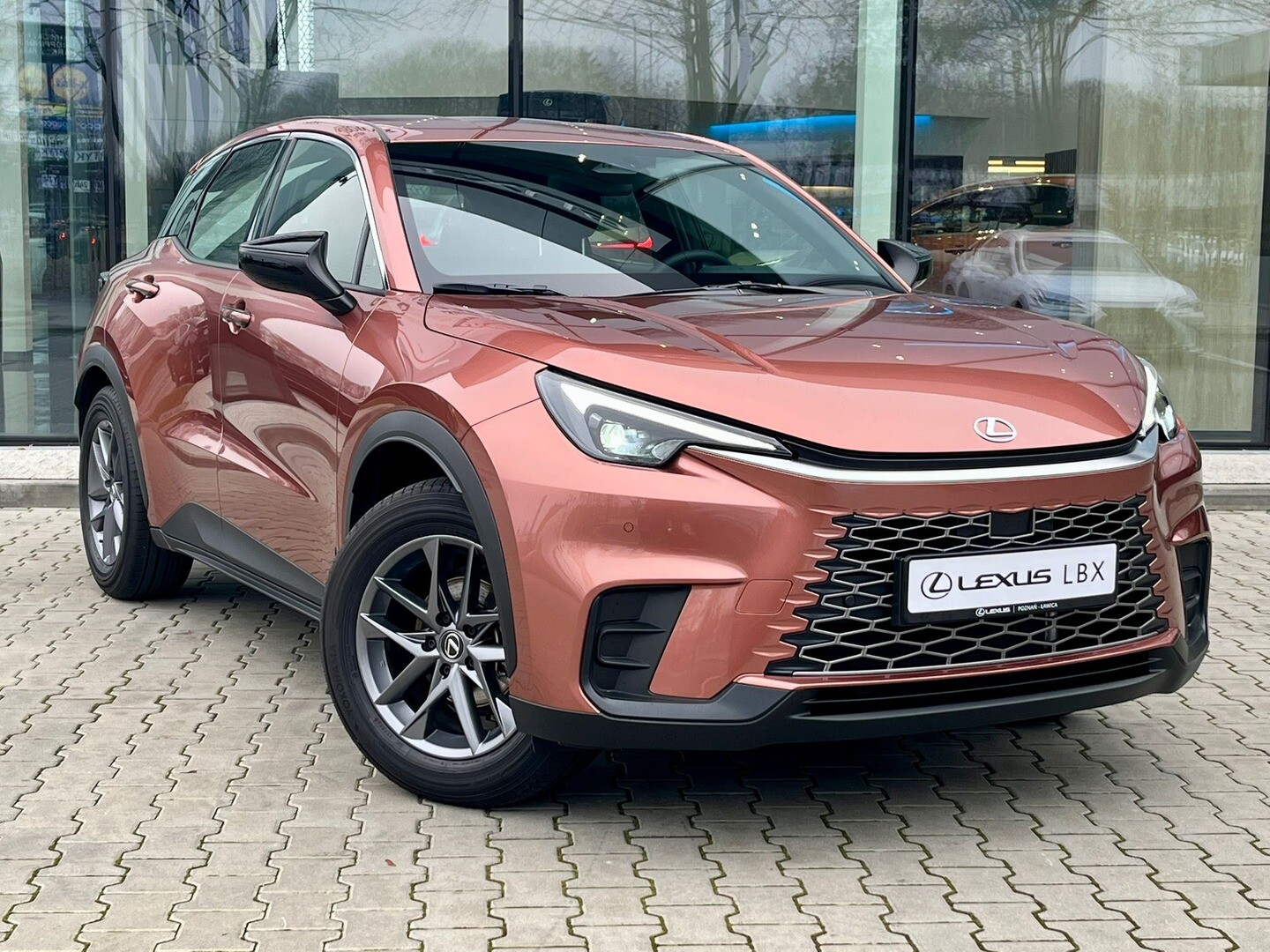 Lexus LBX
