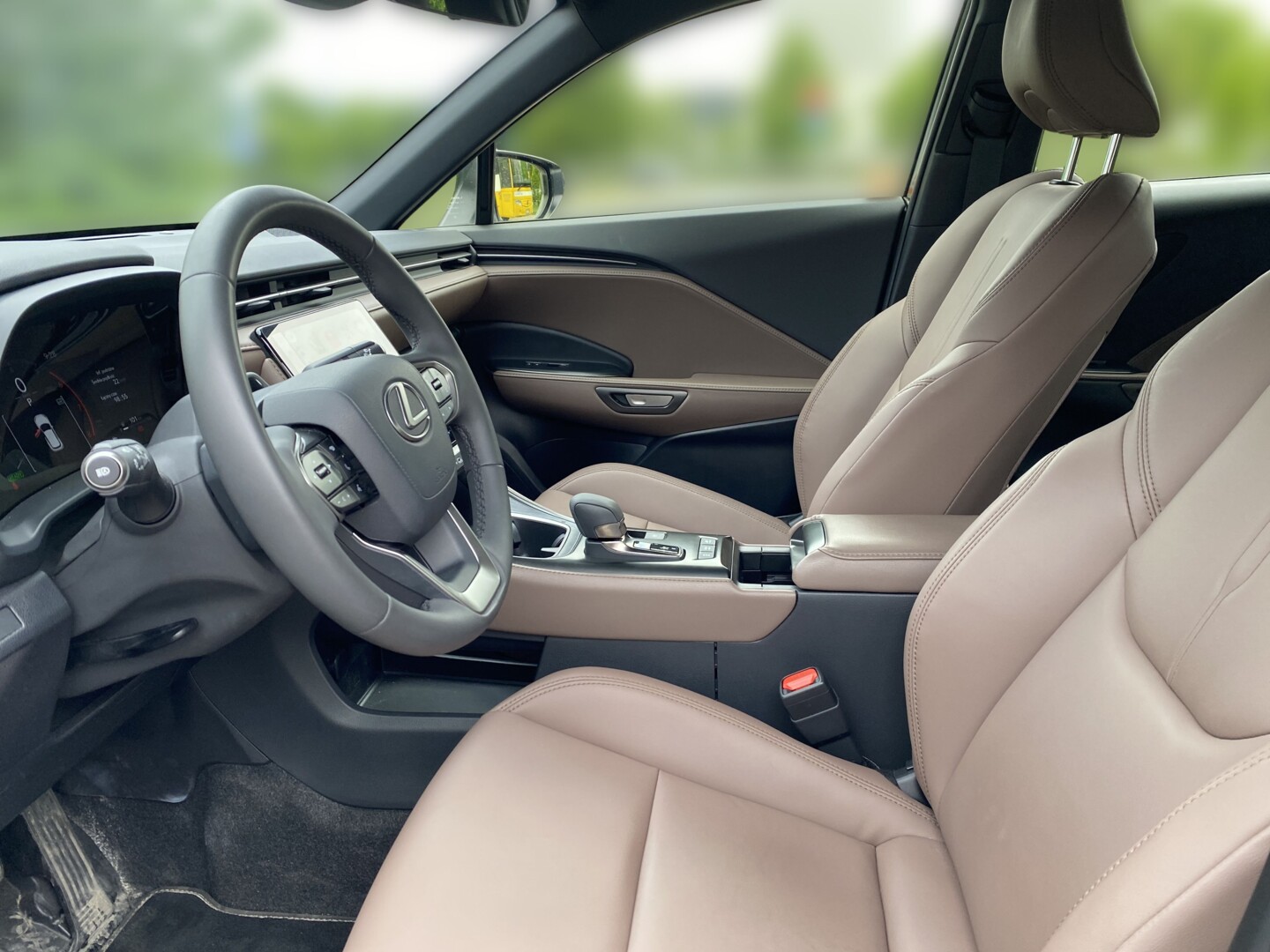 Lexus LBX