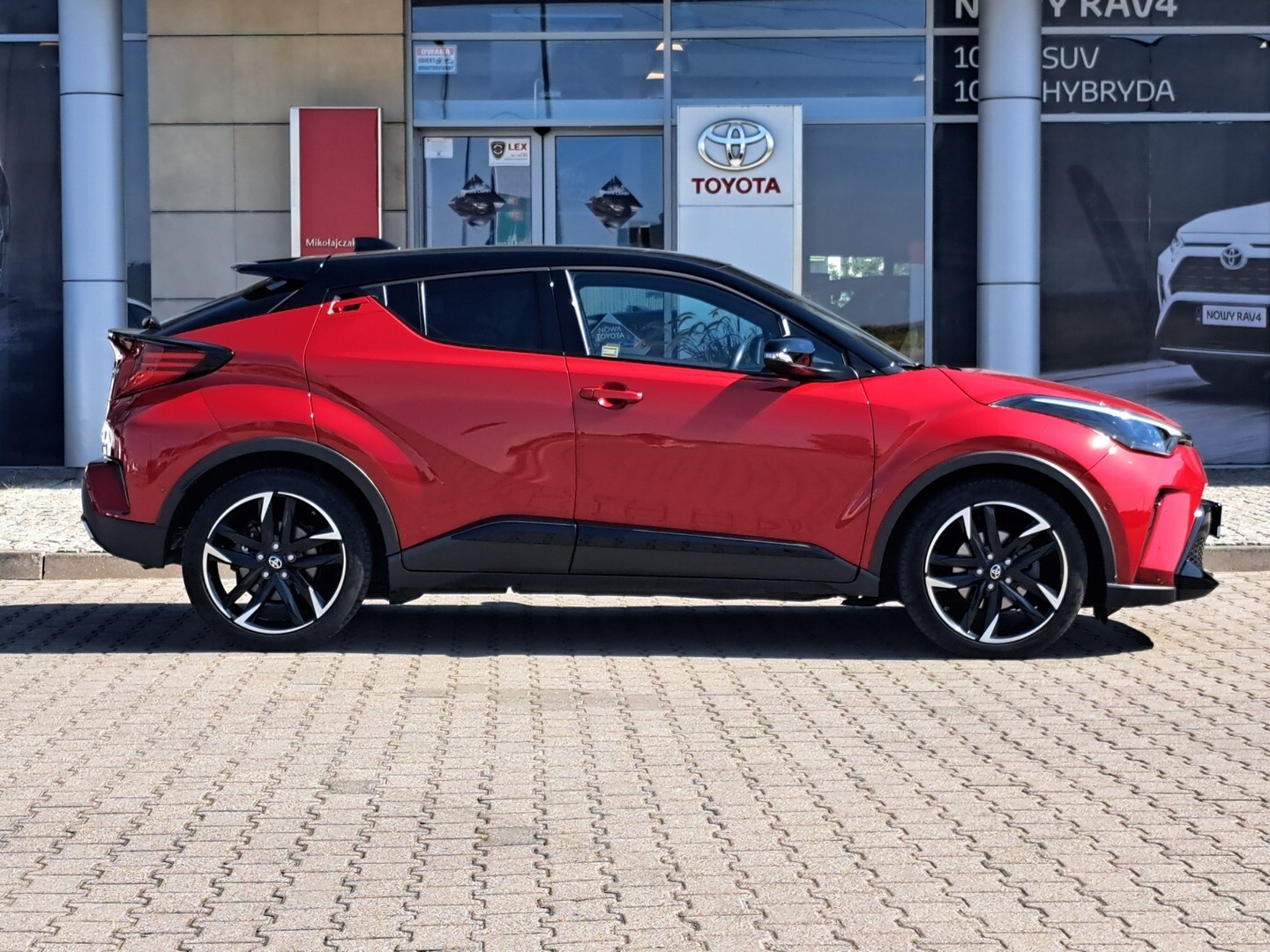 Toyota C-HR