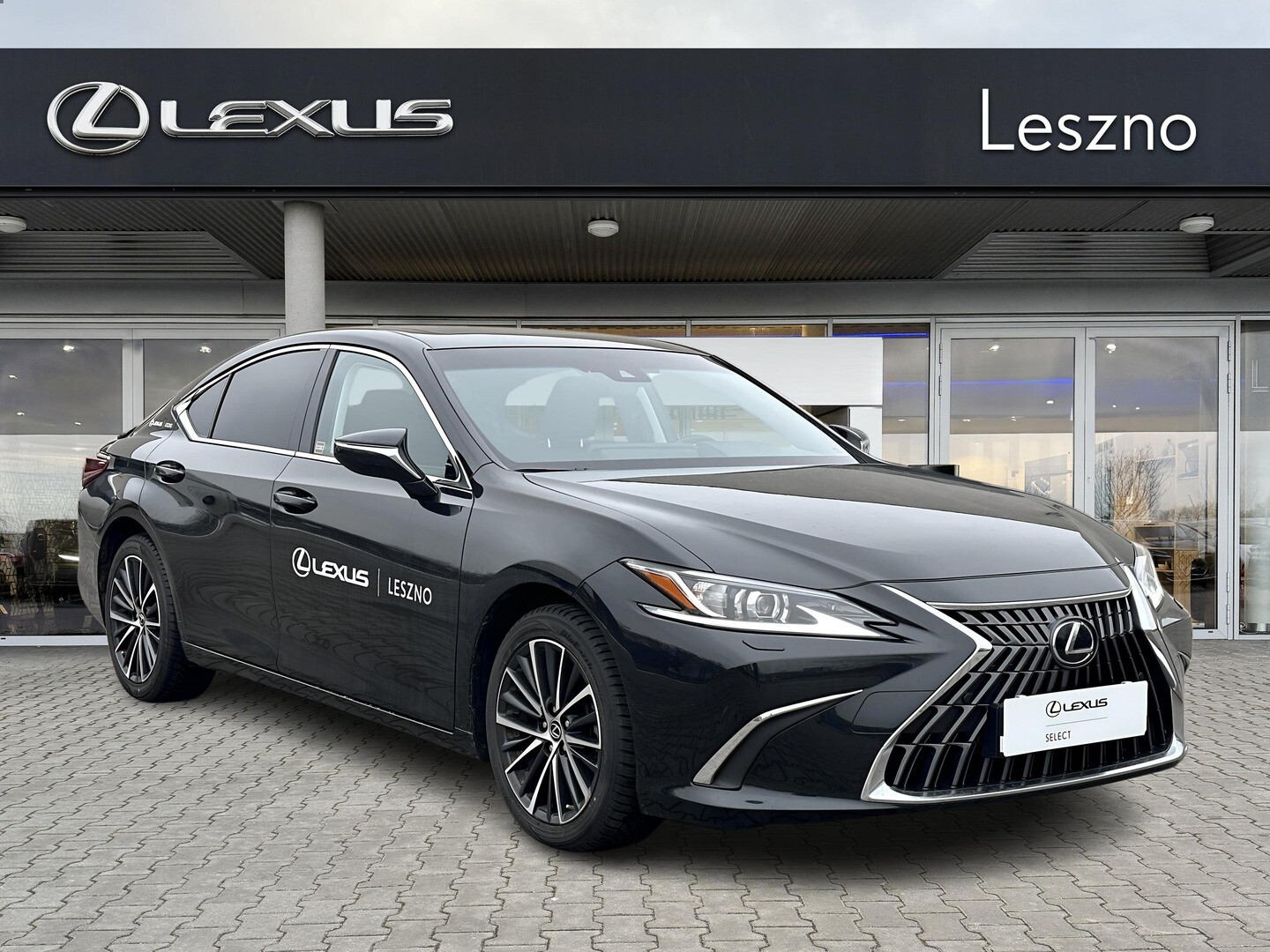 Lexus ES