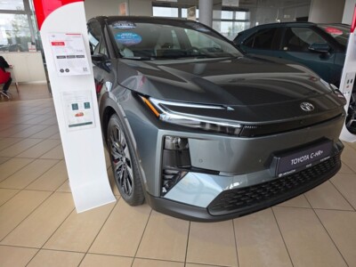 Toyota C-HR+