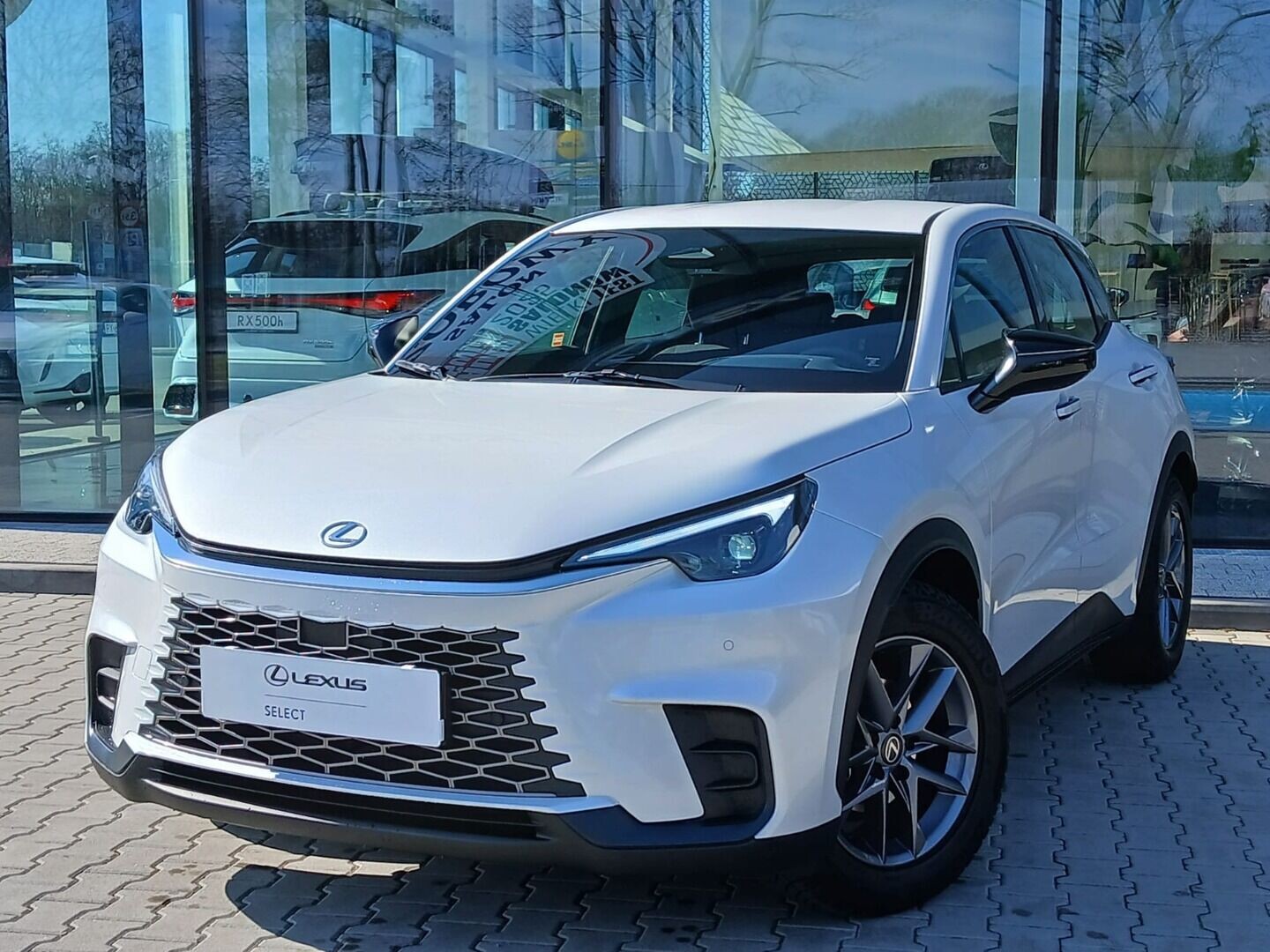 Lexus LBX