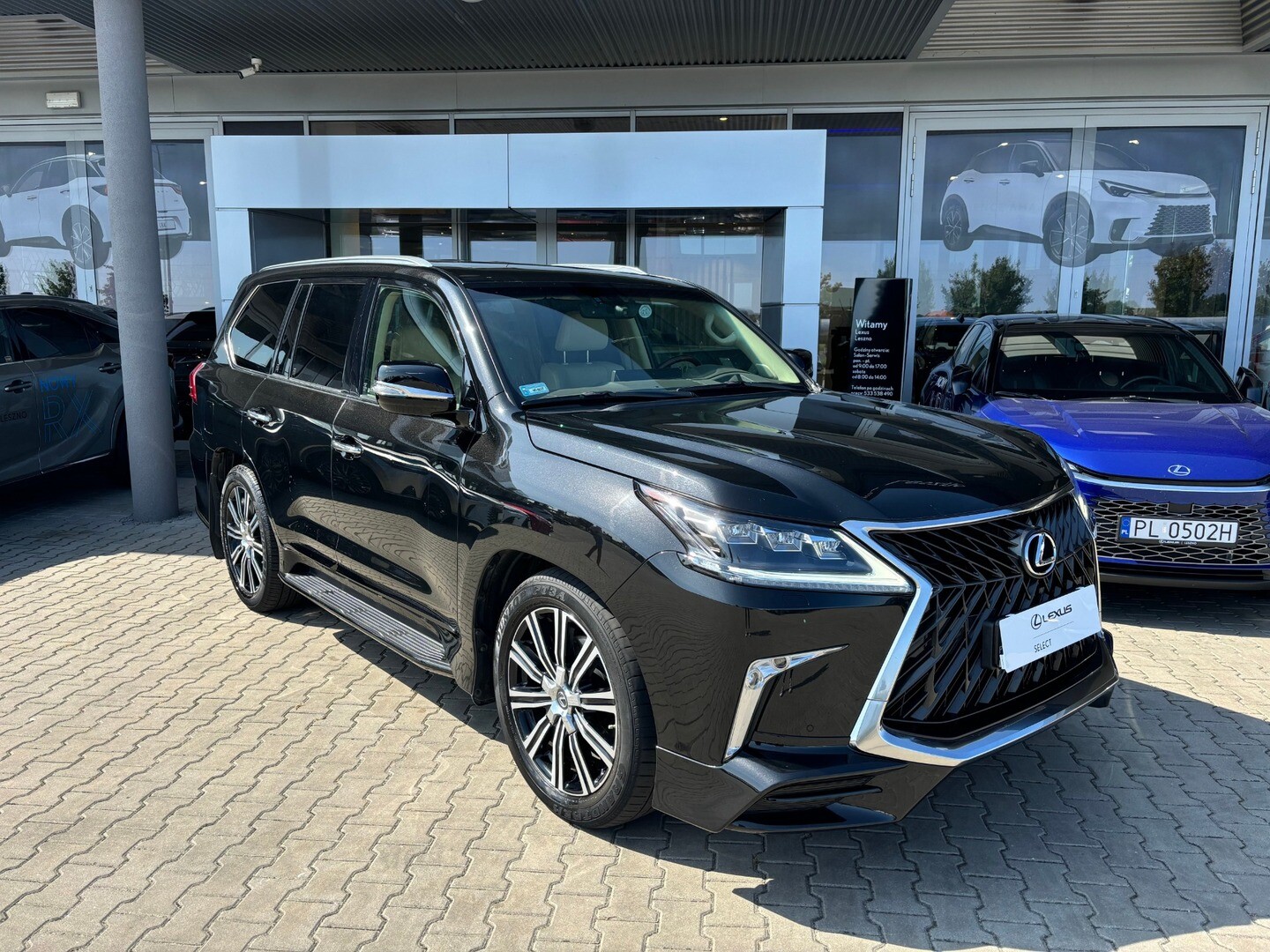 Lexus LX