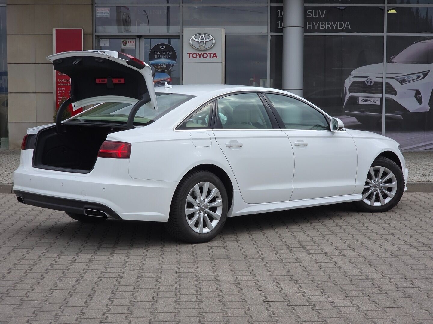 Audi A6
