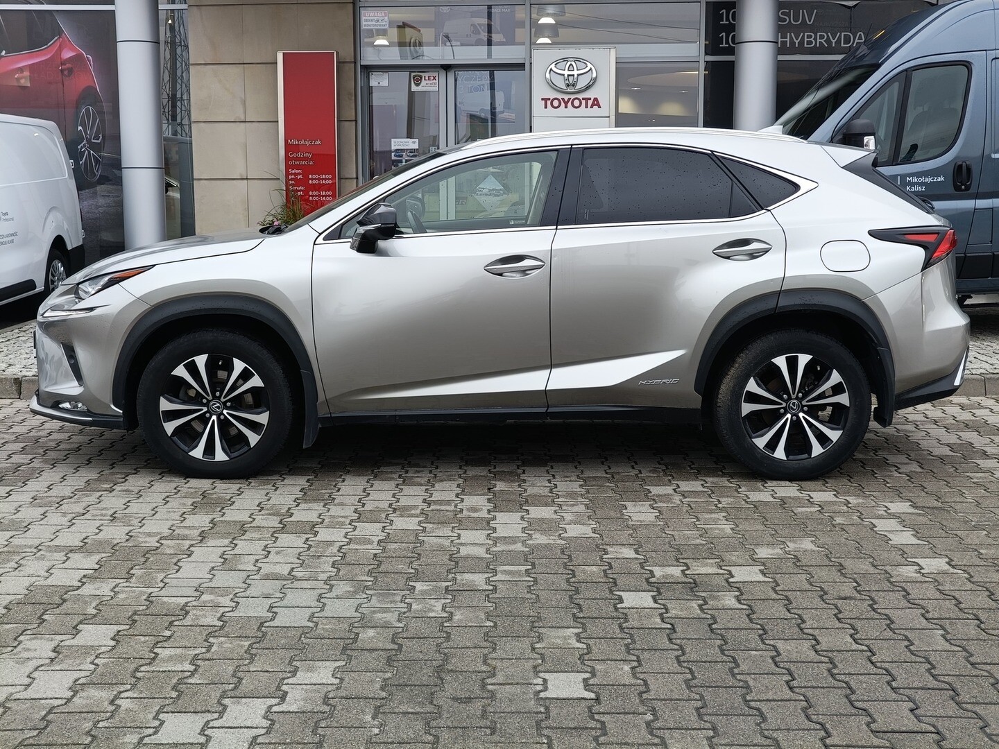 Lexus NX