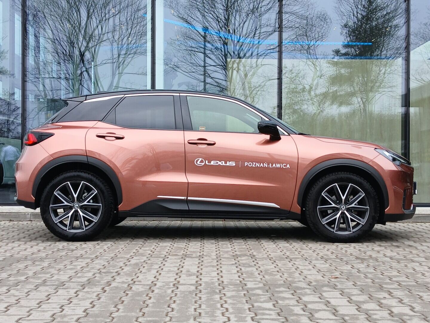 Lexus LBX