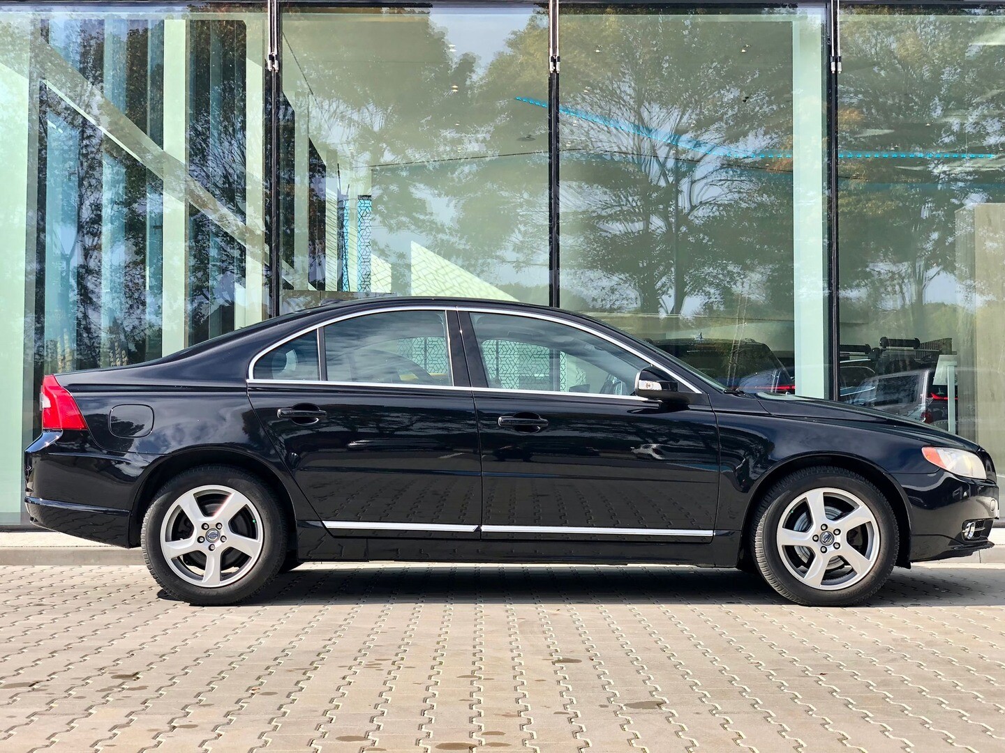 Volvo S80