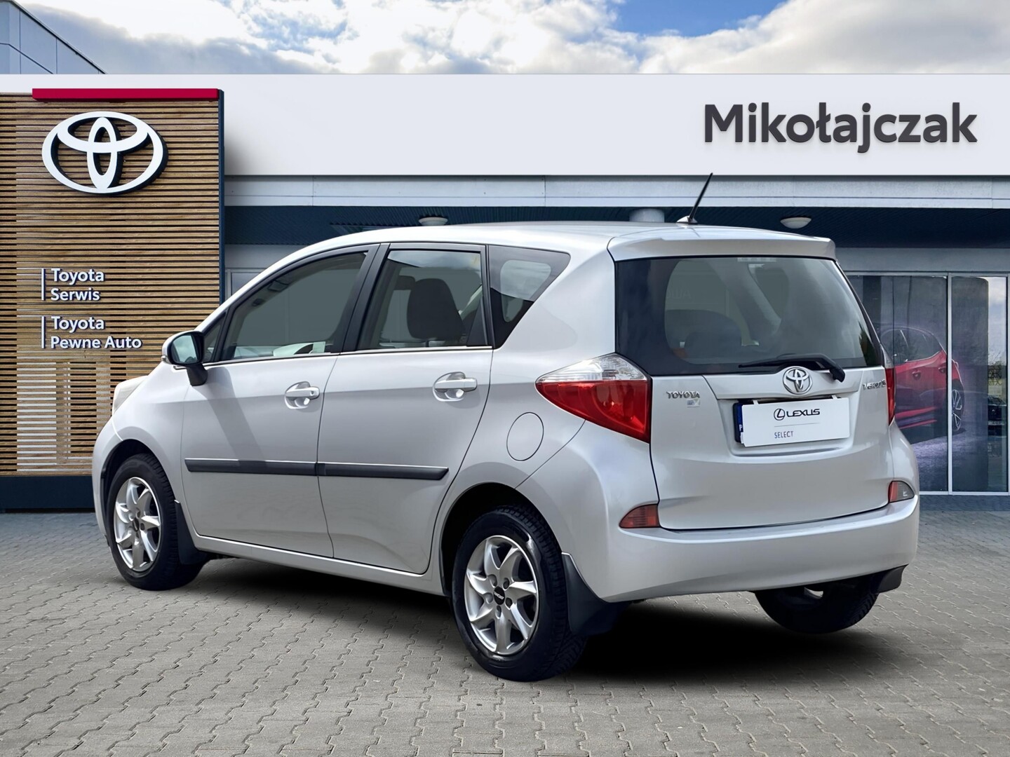 Toyota Verso S