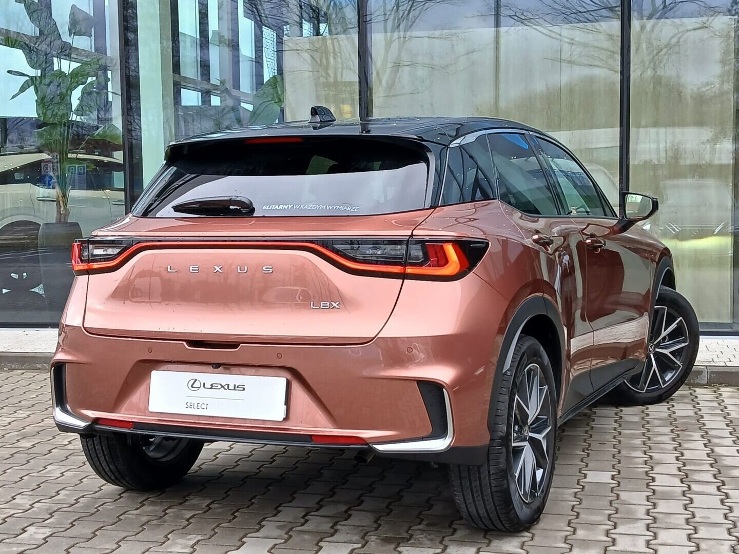 Lexus LBX