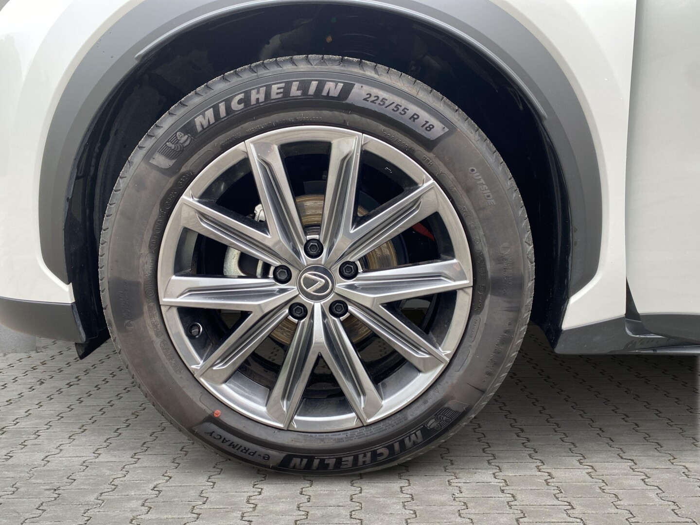 Lexus LBX