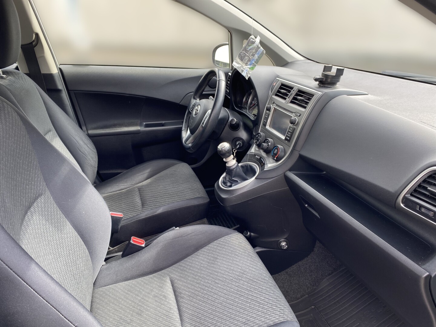 Toyota Verso S