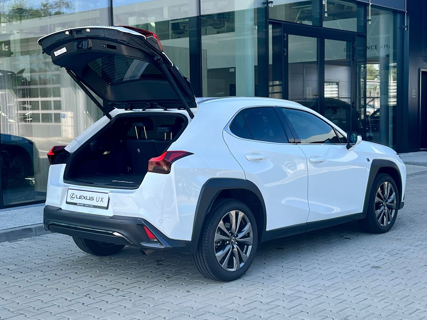 Lexus UX