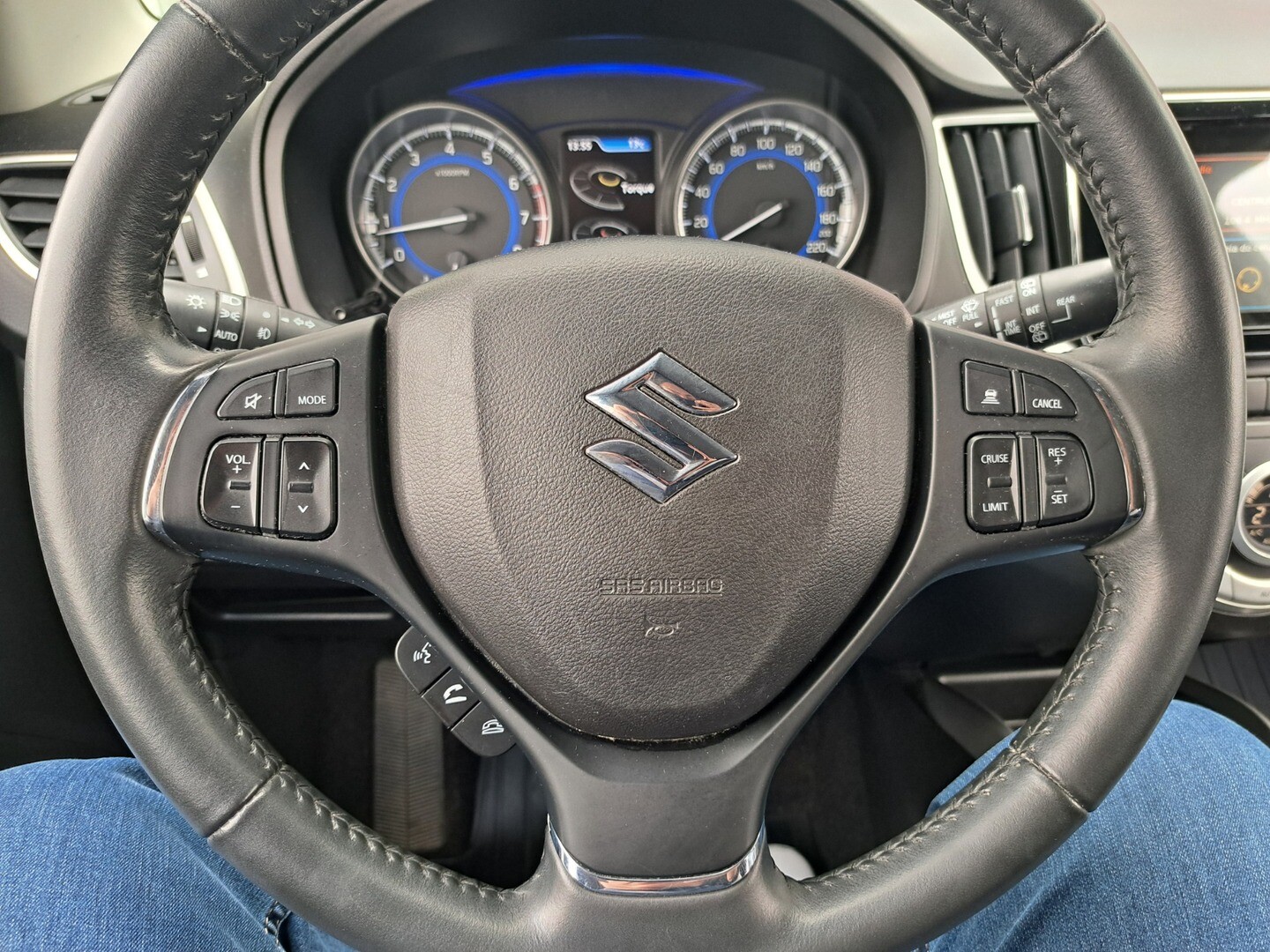 Suzuki Baleno
